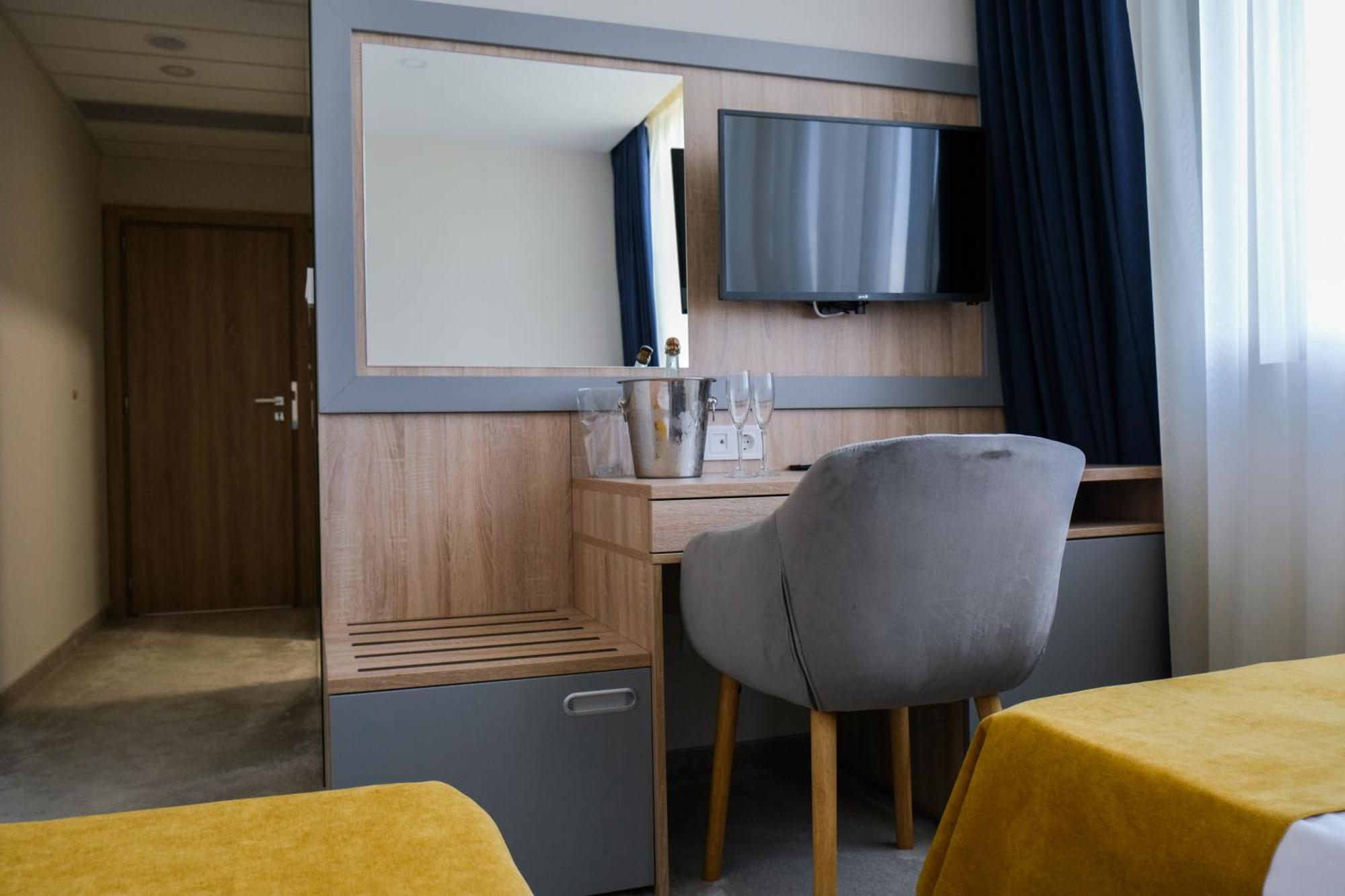 Hotel Sps