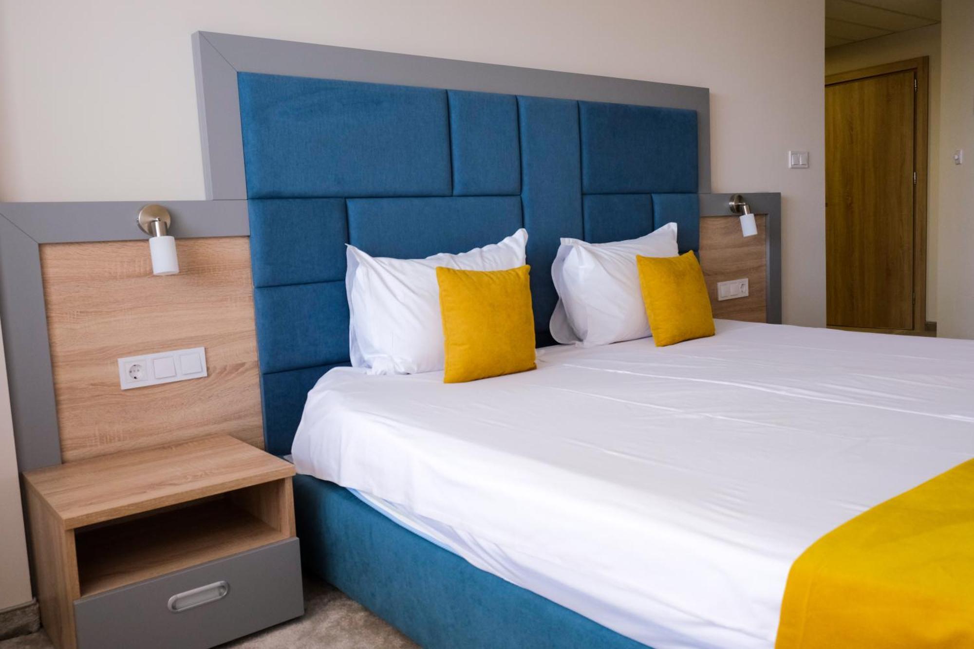 Sps Hotel 4*